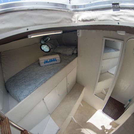 Habitacion Marineria Boat Aloha Barcelona Zewnętrze zdjęcie