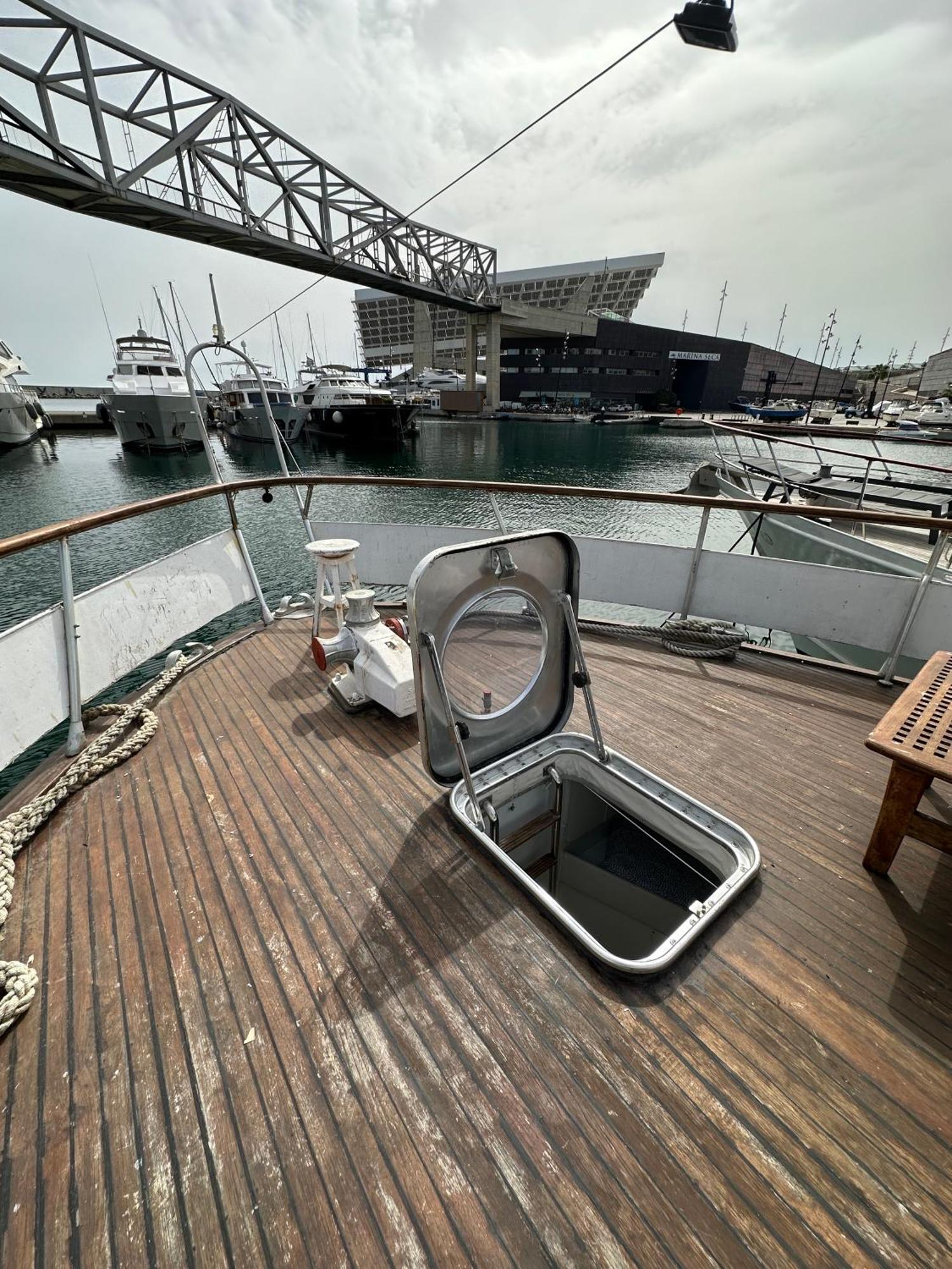 Habitacion Marineria Boat Aloha Barcelona Zewnętrze zdjęcie