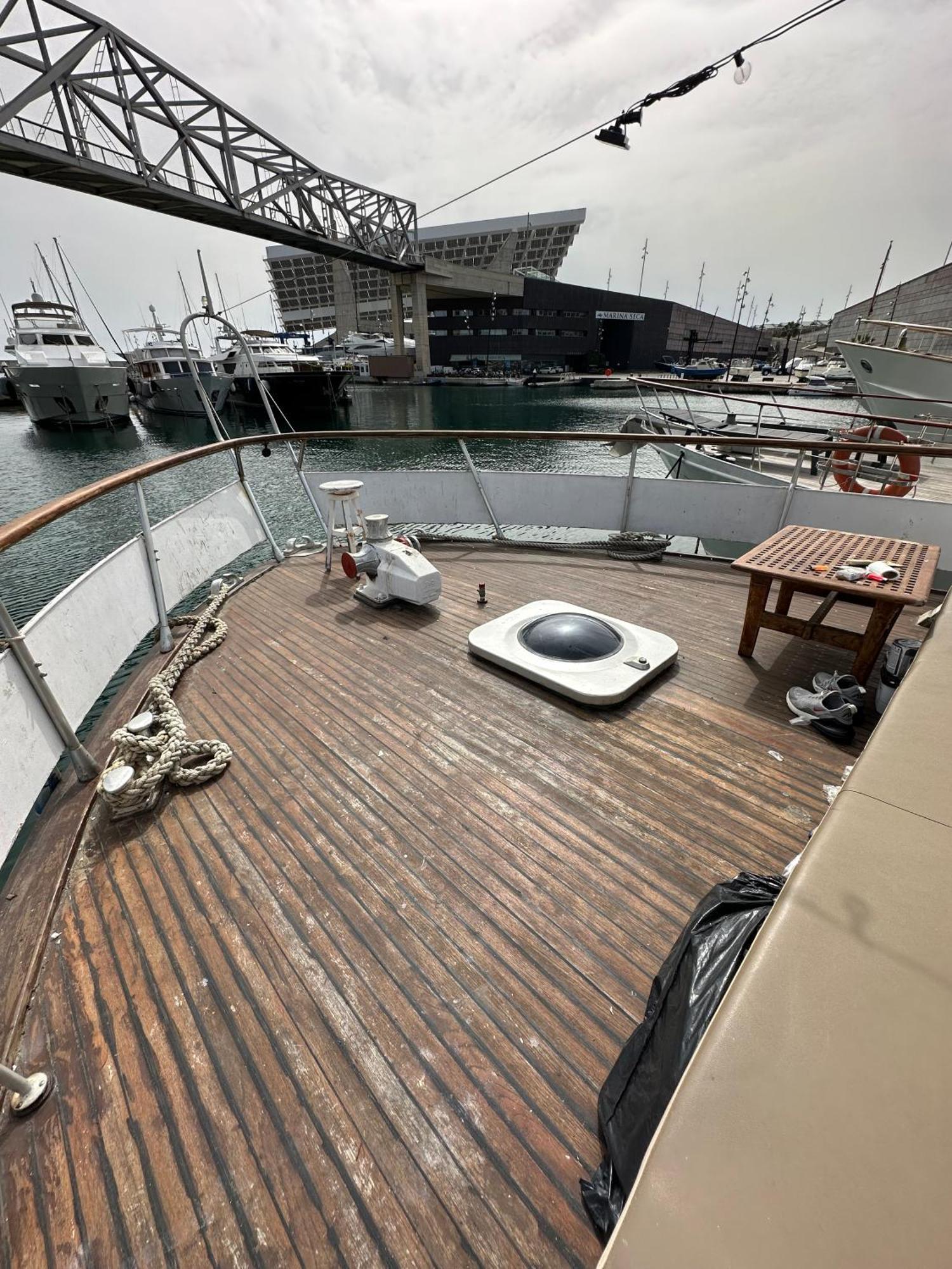 Habitacion Marineria Boat Aloha Barcelona Zewnętrze zdjęcie