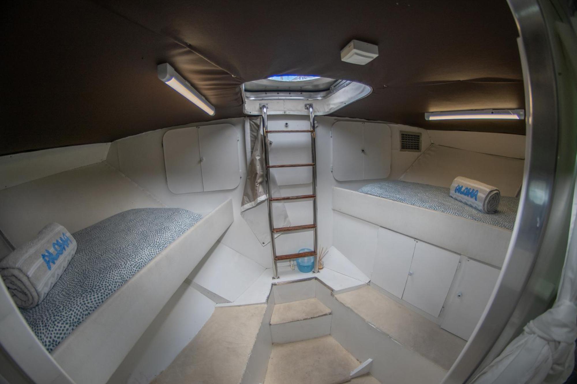Habitacion Marineria Boat Aloha Barcelona Zewnętrze zdjęcie